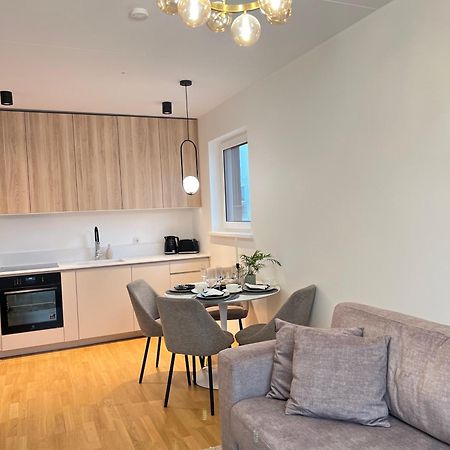 Riverside Apartment Тарту Экстерьер фото